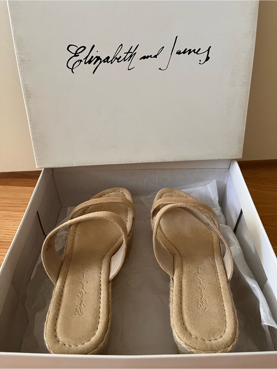 Elizabeth and James Shoes - Elizabeth and James Light Tan Suede Slide Sandals -Brand New in box